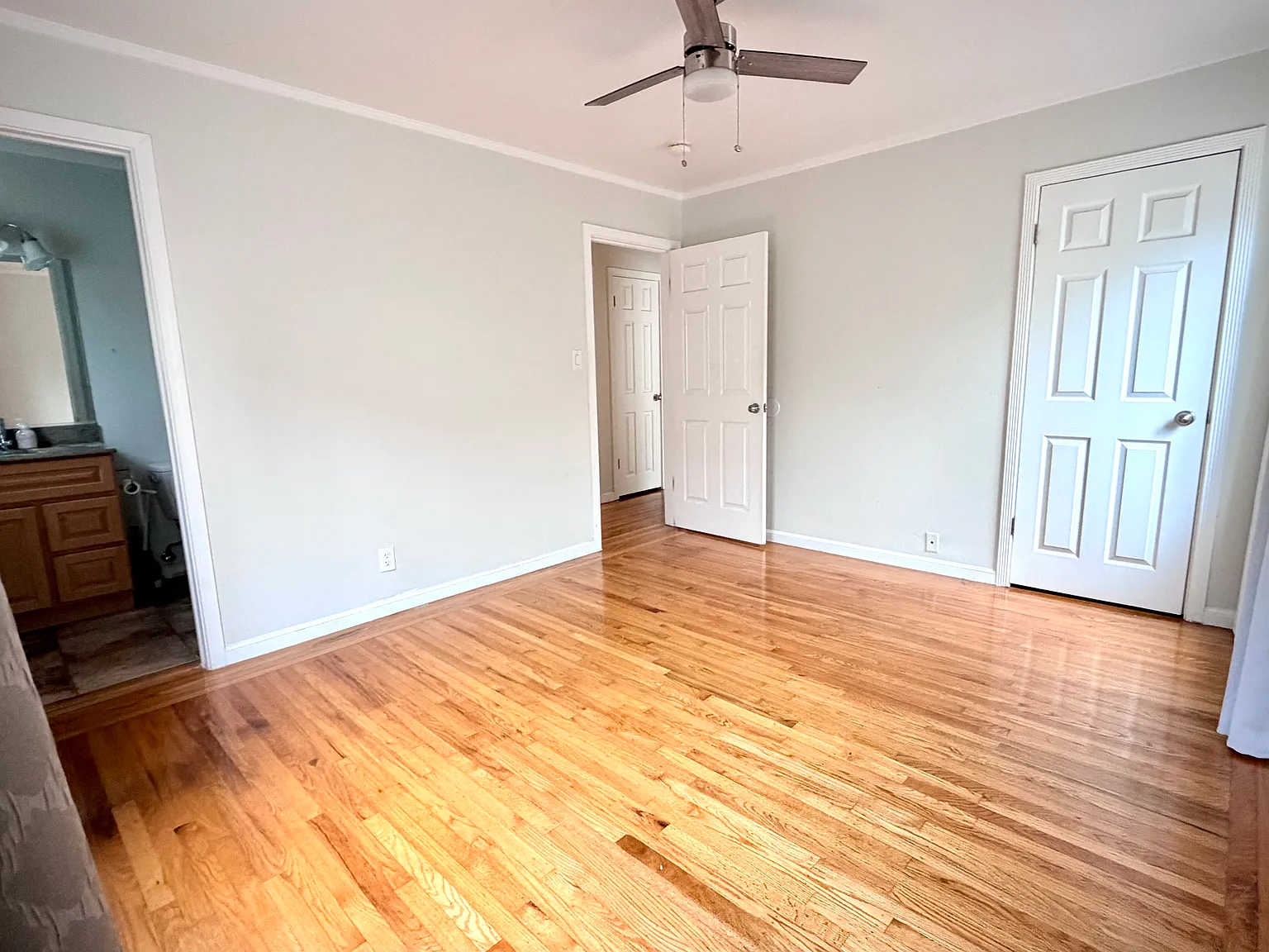 1364 Keoncrest Ave — Photo 3