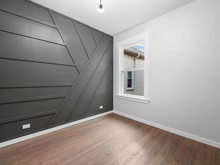 1518 W Melrose St #2 — Photo 18