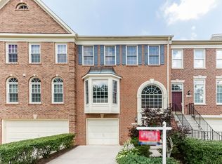 11596 Avondale Dr, Fairfax, VA 22030
