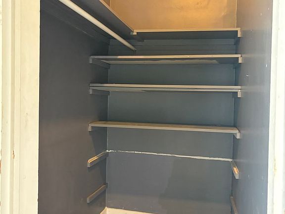 5th image of 38 W Main St #3