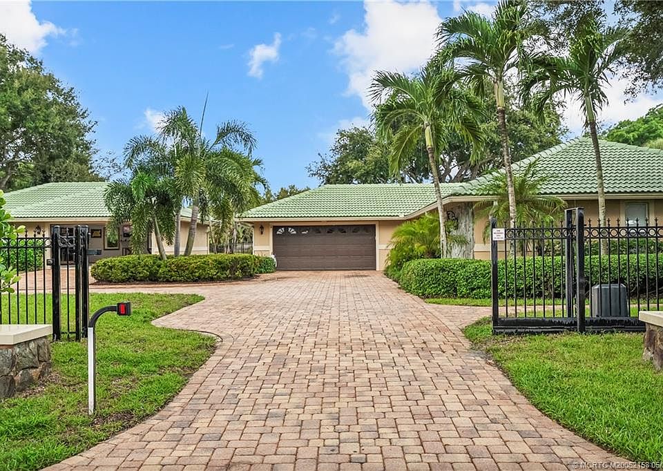 1st image of 2164 SE Saint Lucie Blvd