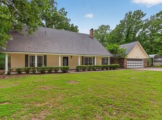 368 Vance Rd, Benton, LA 71006