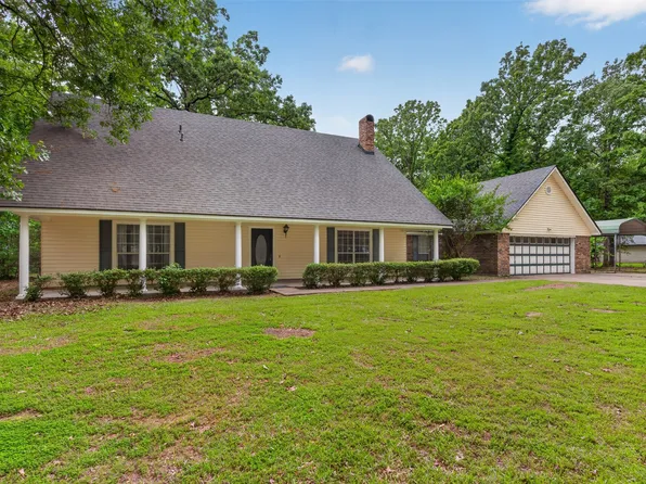 368 Vance Rd, Benton, LA 71006
