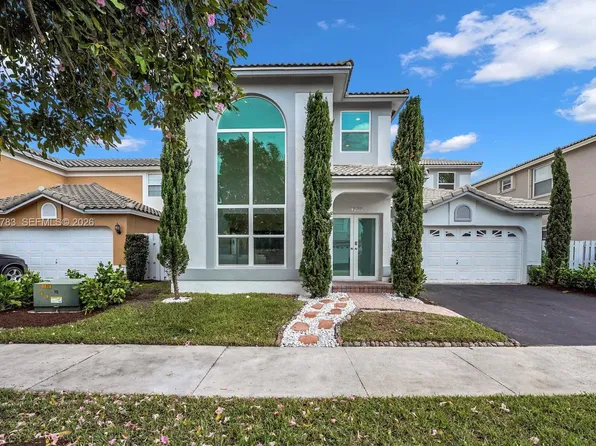 4221 NW 55th Dr, Pompano Beach, FL 33073