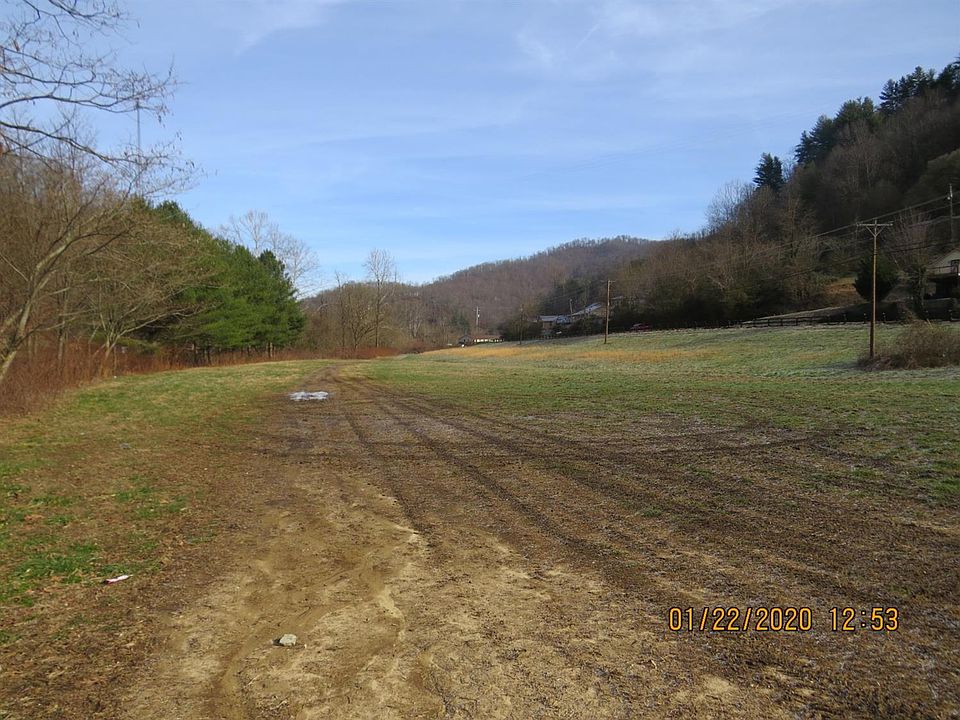 2nd image of 2710 W Highway 72