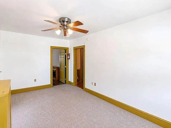 5th image of 2212 Perkiomen Ave #1