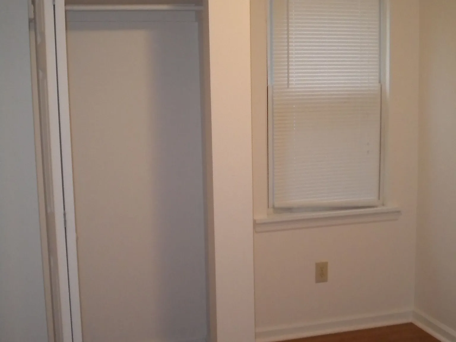 4 bed, $2,695 — Photo 2