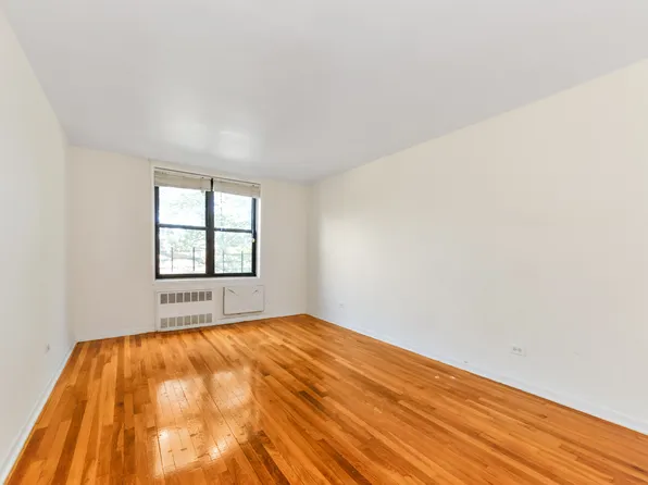 1165 East 54th Street image 13 of 21