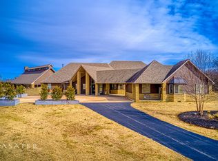 8847 Bubbling Springs Rd, Harrison, AR 72601