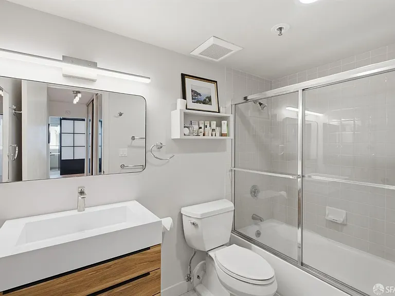 900 Bush St #321 — Photo 11