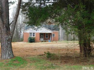 122 Moody Loop Rd, Siler City, NC 27344