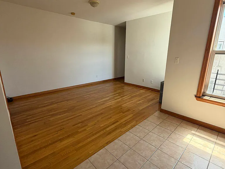 518 77th St #3F — Photo 3