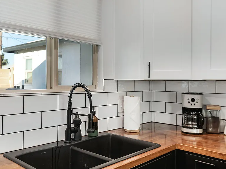 250 W Tulsa St — Photo 15
