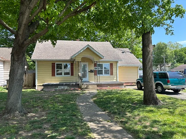 1903 Pennsylvania St #2