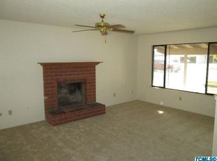 1918 S Linwood St, Visalia, CA 93277
