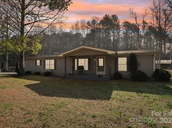 1855 Cashiers Valley Rd, Brevard, NC 28712