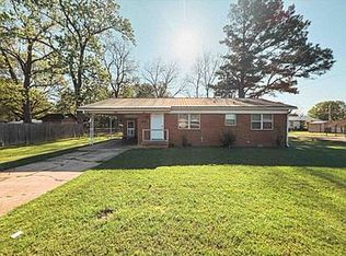 908 Block St S, Wynne, AR 72396