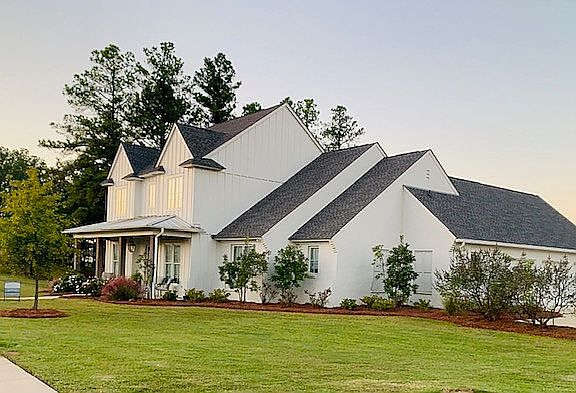 Large corner lot