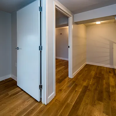 Rented by Nooklyn NYC LLC | media 73