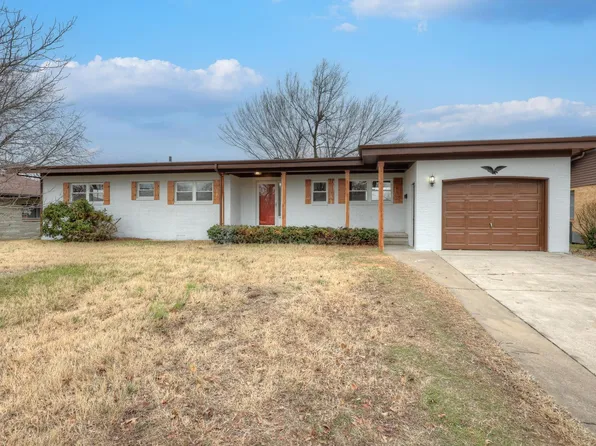 2918 S Iowa, Joplin, MO 64804