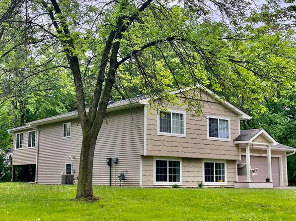 12029 Highland Rd NW, Elk River, MN 55330