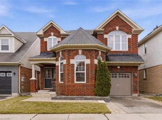 910 Vickerman Way, Milton, ON L9T0K5