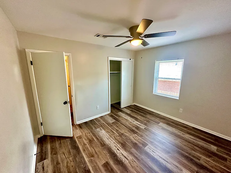 8205 Scenic Highway C #C — Photo 17