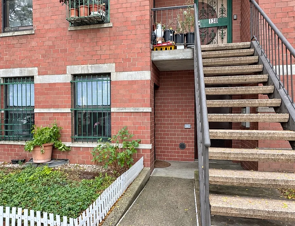 130 N 3rd St #1