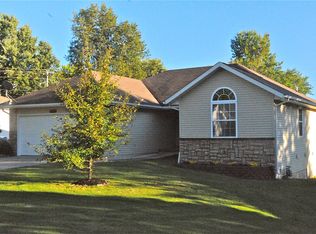 3222 W Wick St, Springfield, MO 65810