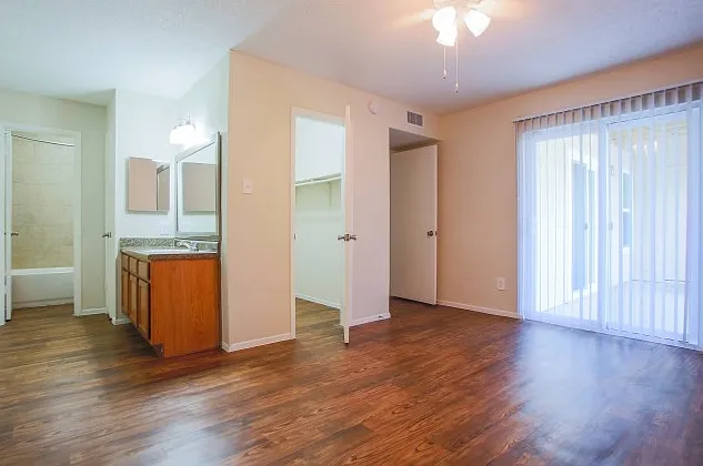 B2 Master Bedroom