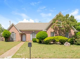 661 Shelley Renee Ln, Cordova, TN 38018