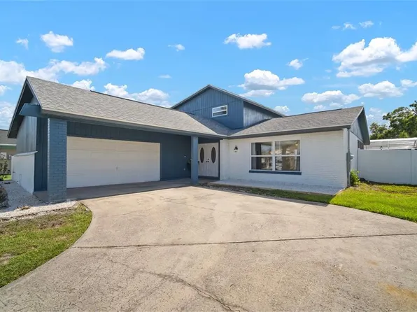 6841 Mitchell Cir, Tampa, FL 33634