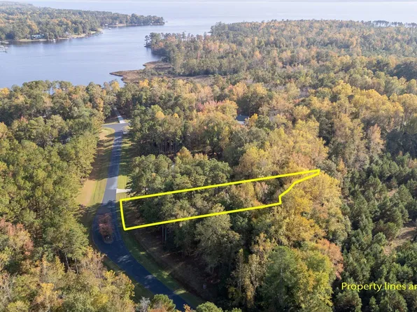 96 Highland Avenue, Grantsboro, NC 28529