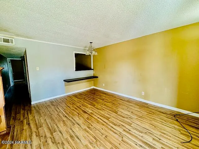 1 bed, 800 sqft, $700 — Photo 3
