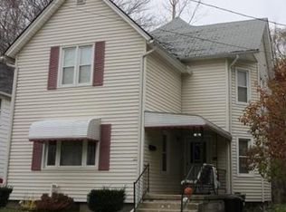 122 15th St, Conneaut, OH 44030