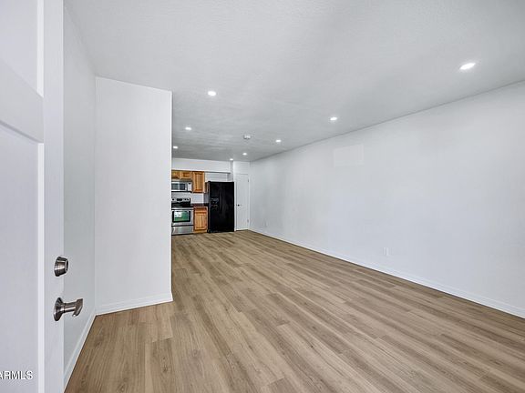 3rd image of 720 S Dobson Rd Unit 39