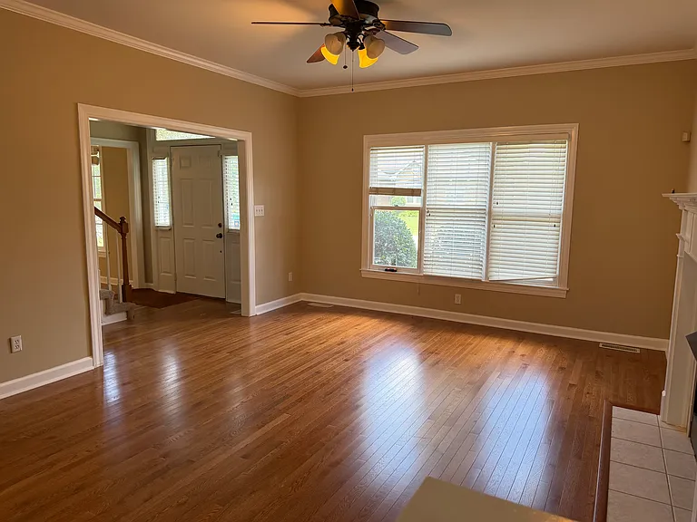 101 Pinnacle Point Ave — Photo 2