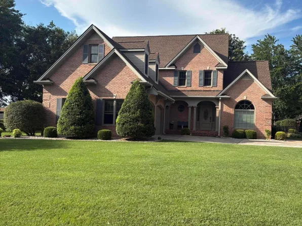 11 Greenwood Pl, Paducah, KY 42003