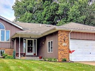 610 Heather Ct, Griffith, IN 46319