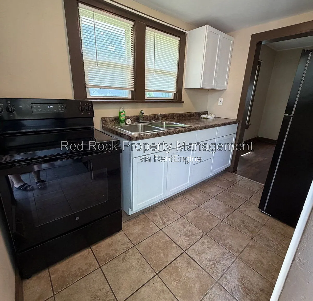 2 bed, 1.0 bath, 680 sqft, $1,100 — Photo 4