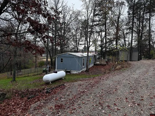 83 Oak Ridge Dr, Salesville, AR 72653