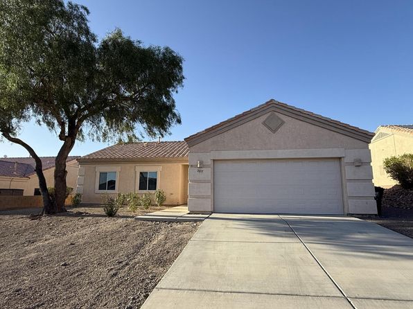 2657 Edgewater Dr