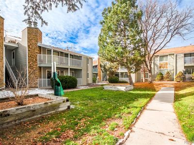 942 S Walden Street S Bldg 942  Unit 101, Aurora, CO, 80017