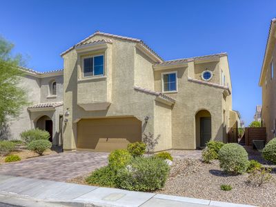 8922 Drew Valley Ct, Spring Valley, NV, 89148