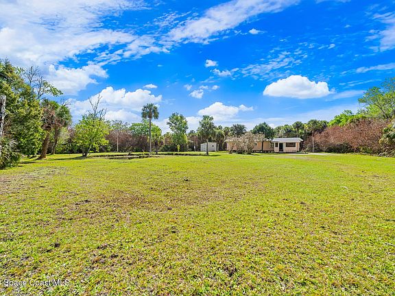 4th image of 6925 Outback Rd