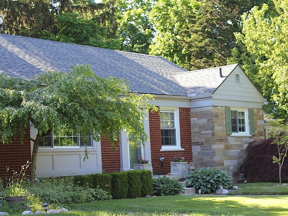 2135 Bonnie View
