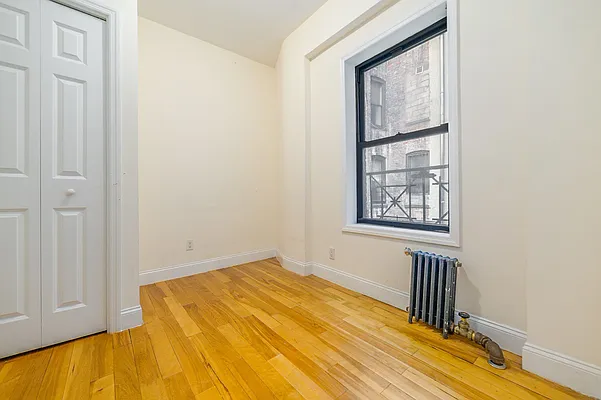 Rented by Keller Williams NYC | media 19