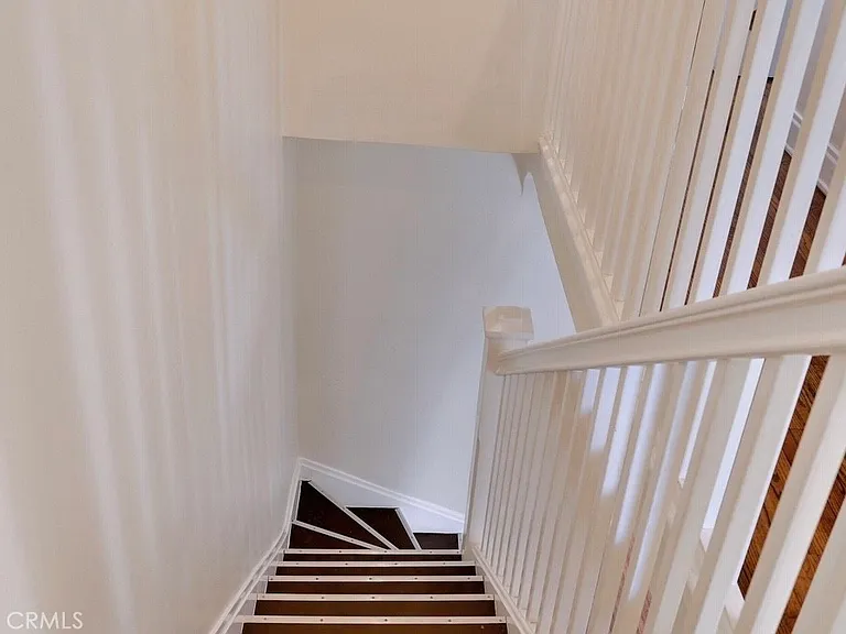 5150 Romaine St — Photo 11