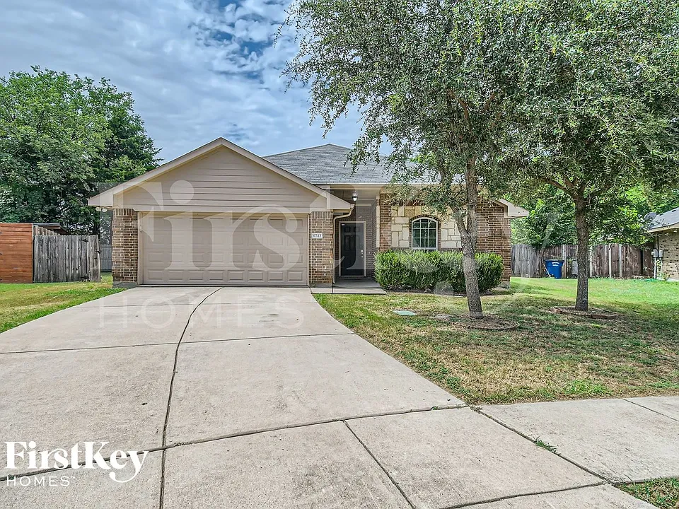 6743 Ohana Pl