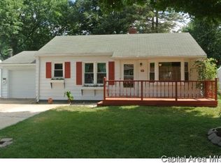 411 N Laurel Dr, South Jacksonville, IL 62650